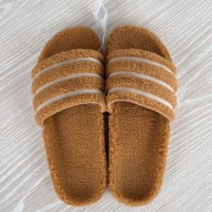 adidas Originals Adilette Furry Slider Sandals